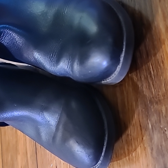 I.N.C. knee high riding boots - Picture 2 of 8